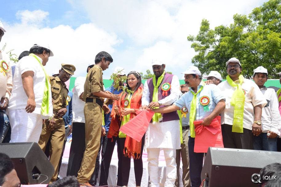 Celebs-participating-Haritha-Haaram-Event